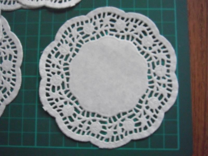 set van 10 paper doilies rond 10cm., Ophalen of Verzenden, Nieuw, Overige thema's, Overige typen