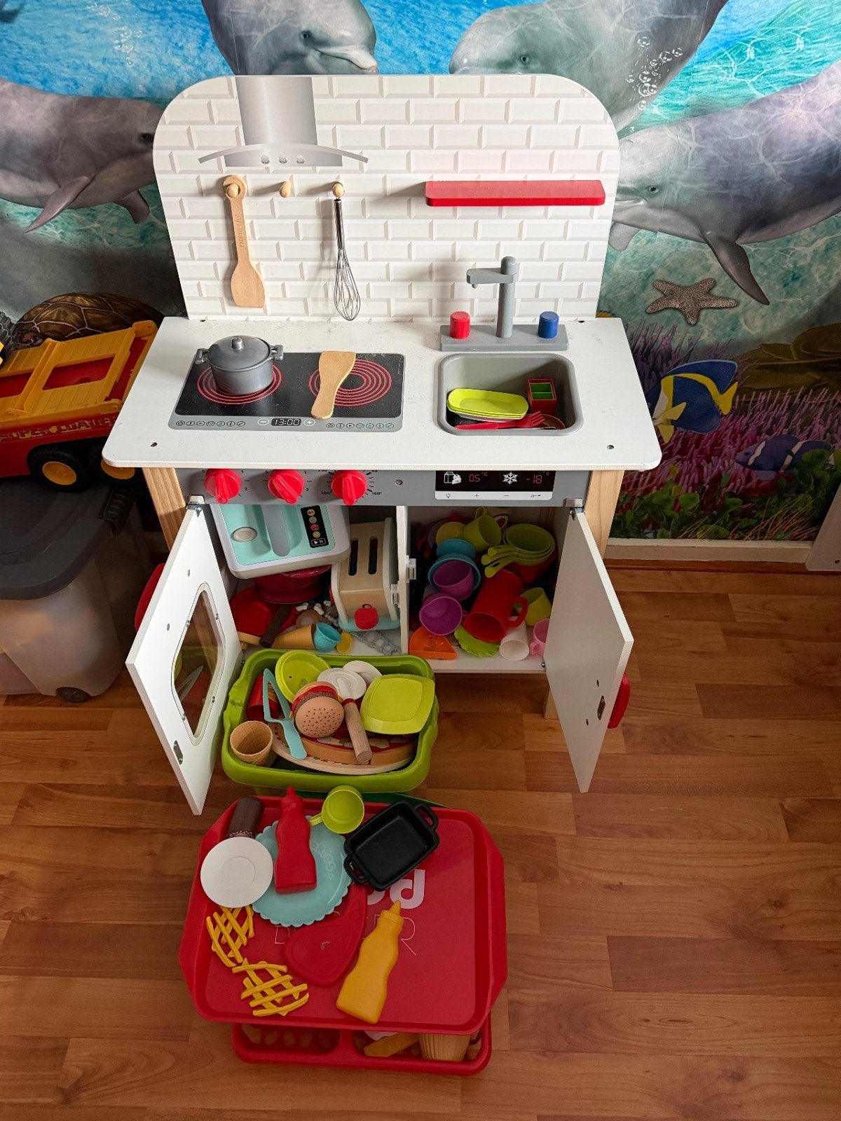 Houten speelkeuken met accessoires, Kinderen en Baby's, Speelgoed | Educatief en Creatief, Ophalen of Verzenden, Gebruikt