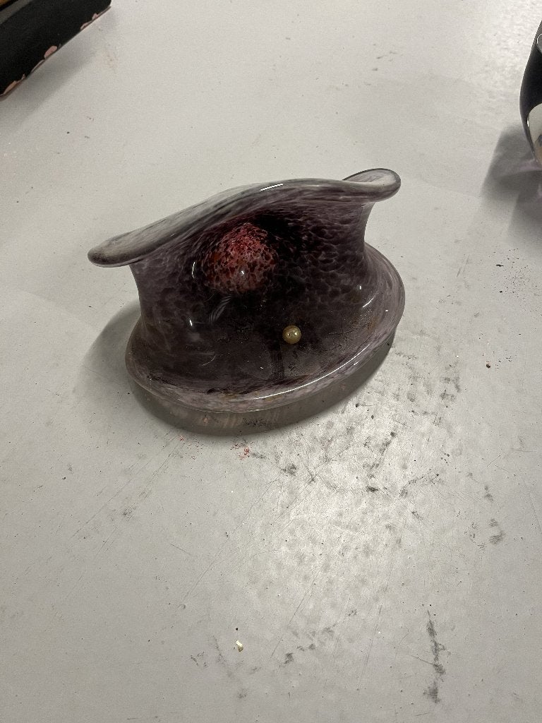 Handgeblazen sculptuur van geopende oester met 'parel', Ophalen of Verzenden