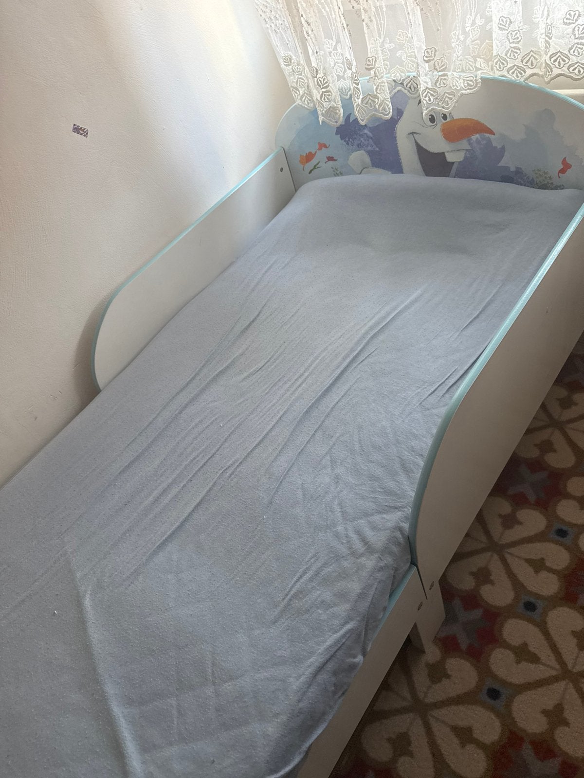 Kinderen elsa bed meisjes, Ophalen, Zo goed als nieuw, Eenpersoons, Hout