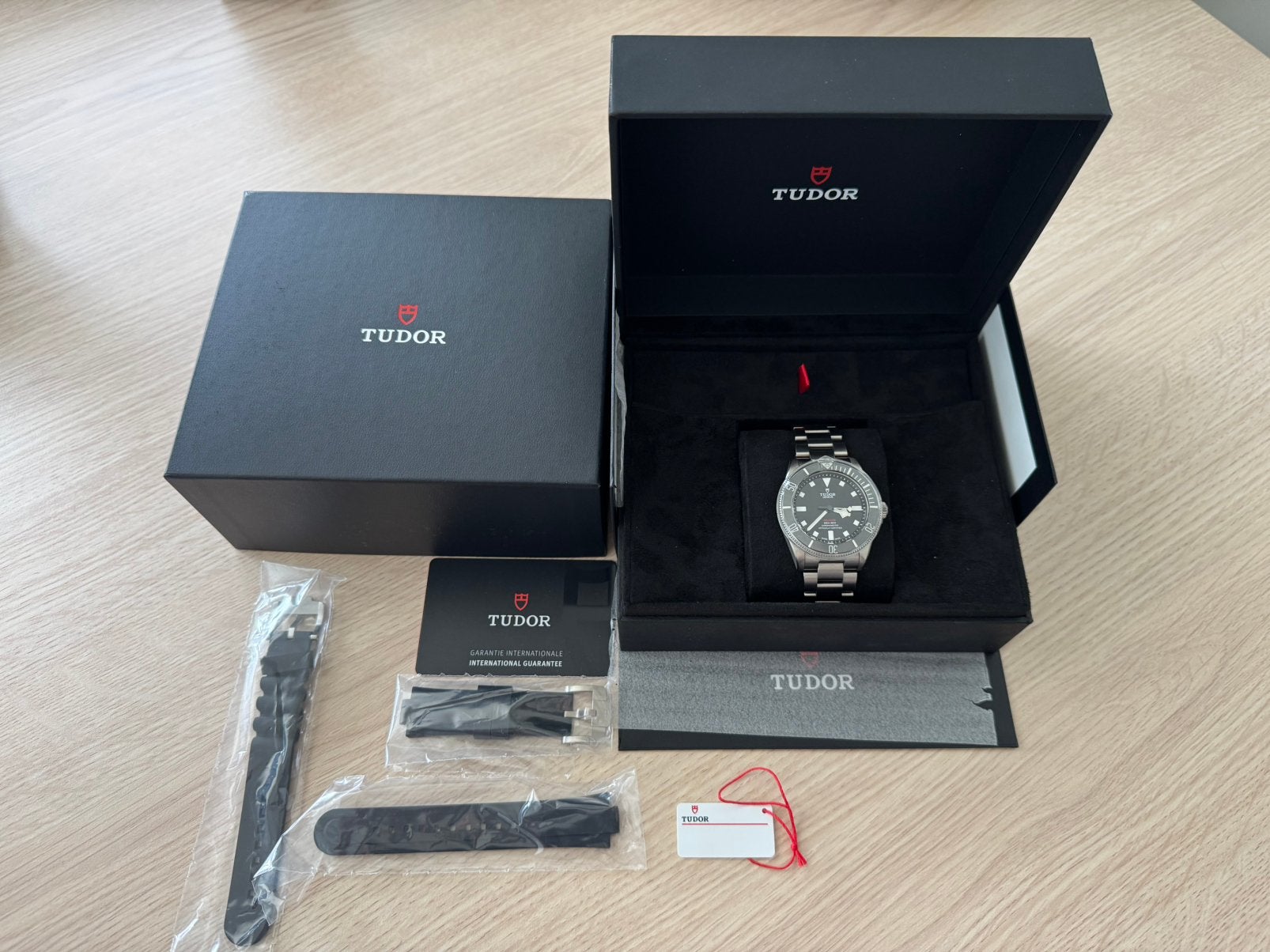 Tudor Pelagos 39 Titanium – 2025 – Full Set, Sieraden, Tassen en Uiterlijk, Horloges | Heren, Ophalen, Zo goed als nieuw, Staal