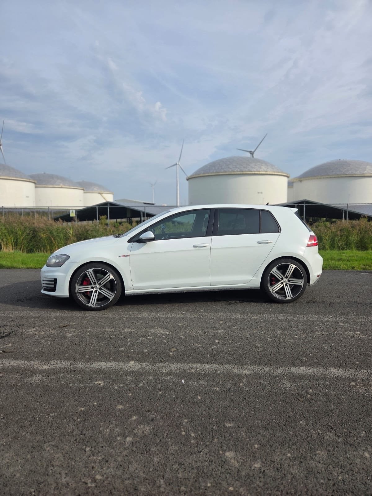 Volkswagen Golf 2.0 TSI 169KW  5D DSG 2014 Wit, 4 cilinders, 1984 cc, Wit, 1324 kg