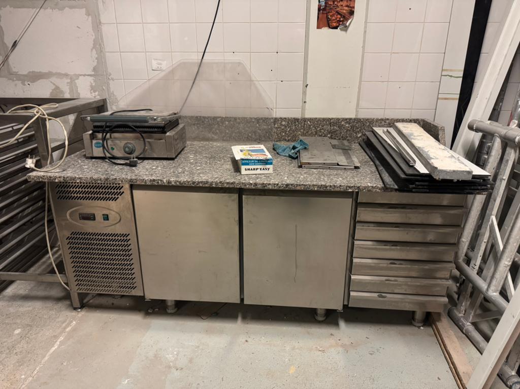 Horeca aparaturen en Investaris TE Koop graag lezen €2500, Ophalen of Verzenden, Koelen en Vriezen