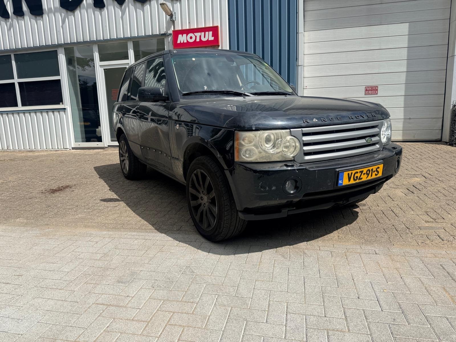 Land Rover Range Rover Sport Grijskenteken Geen APK ivm Lasw, Zwart, Bedrijf, Diesel, 177 pk