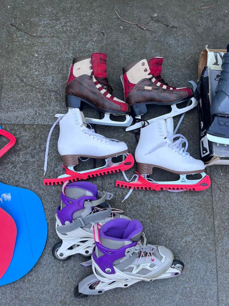 Schaatsen en skates maat 4,5 en 35 t/m38, Ophalen, Zo goed als nieuw, IJshockeyschaatsen, Overige merken