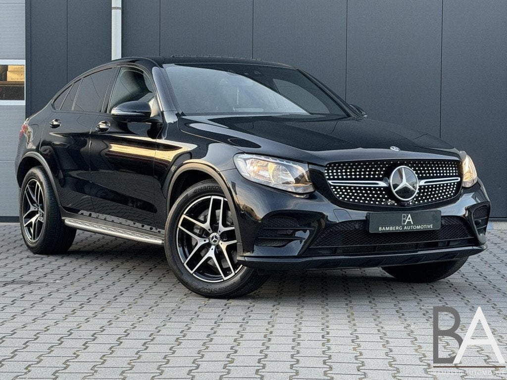 Mercedes GLC-klasse Coupé 250 4MATIC AMG|pano|Burmester, Auto's, Mercedes-Benz, Gebruikt, 4 cilinders, Met garantie (alle), Zwart