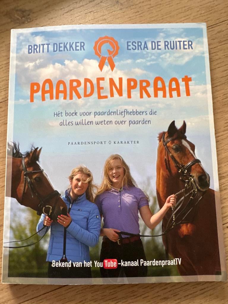 Esra de Ruiter - Paardenpraat, Boeken, Non-fictie, Esra de Ruiter; Britt Dekker, Ophalen of Verzenden, Zo goed als nieuw