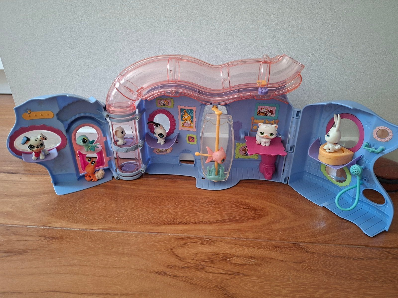 Littlest Pet Shop Huis met Dierenfiguren, Ophalen of Verzenden, Zo goed als nieuw
