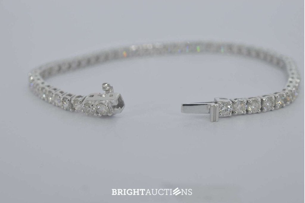 Witgouden tennisarmband met natuurlijke diamanten, Diamant, Wit, Niet ingevuld, Nieuw
