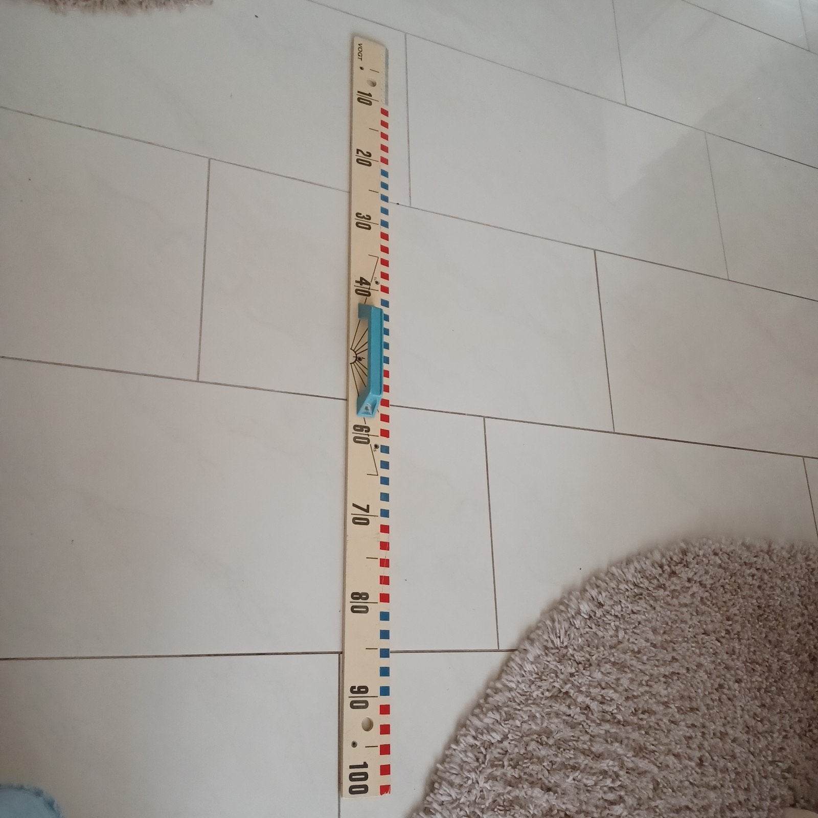 Vintage kunststof schoolbord  liniaal VOGT - tot 100 cm, Diversen, Schoolborden, Krijtbord, Ophalen