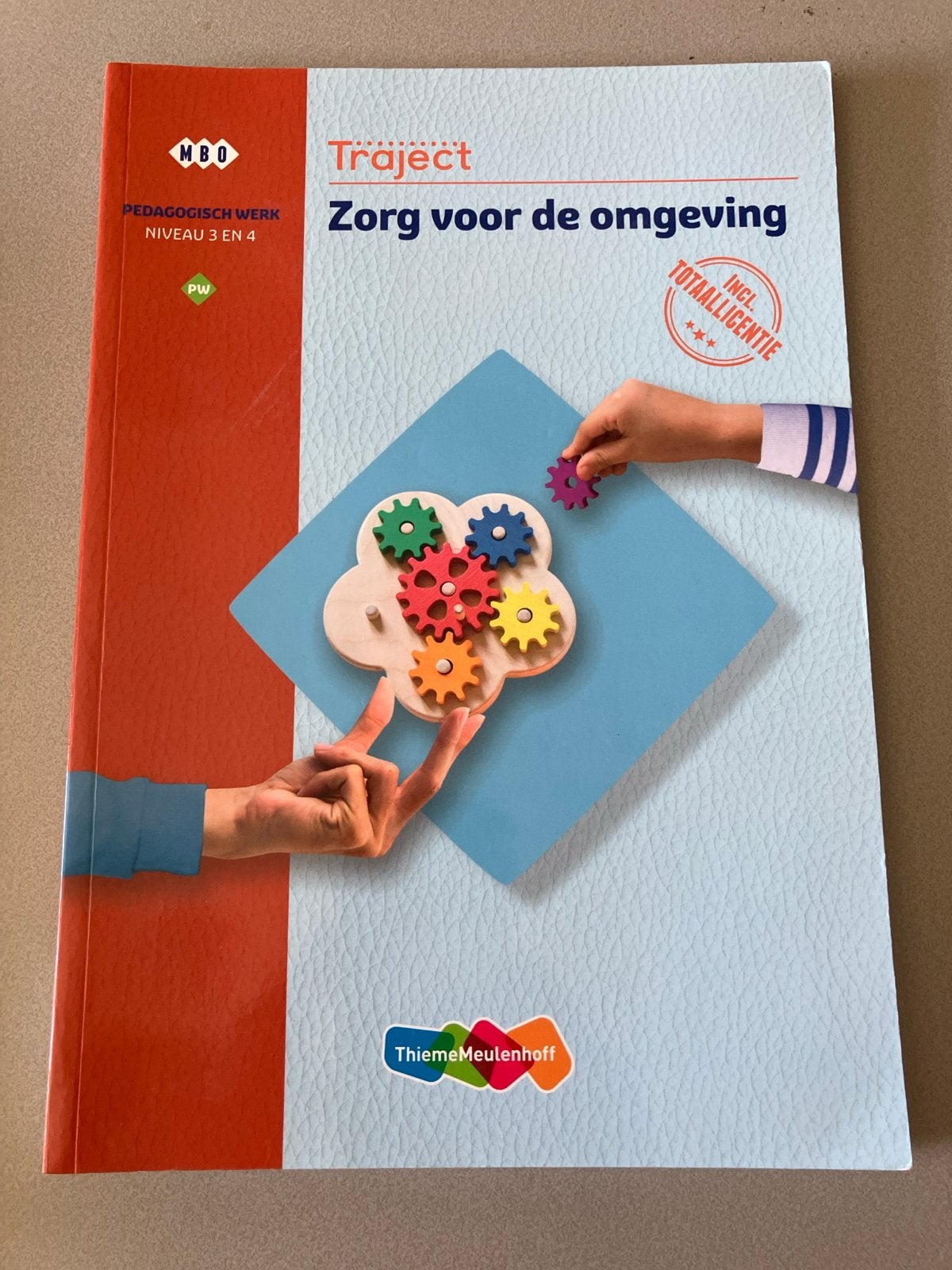 Traject Zorg voor de omgeving MBO Pedagogisch Werk, Boeken, Studieboeken en Cursussen, Ophalen of Verzenden, Gamma, Zo goed als nieuw