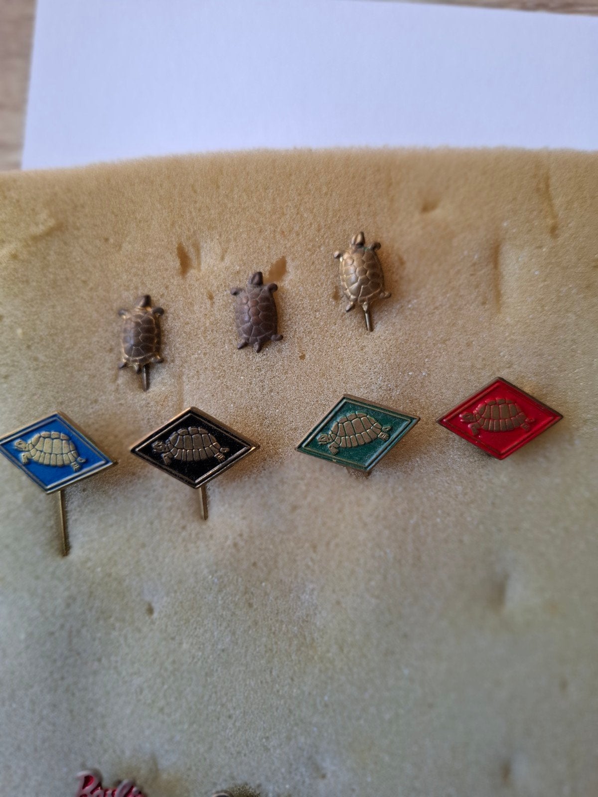 7 Schildpad Speldjes / Pins - Vintage Collectie, Verzamelen, Ophalen of Verzenden, Gebruikt, Dier of Natuur, Speldje of Pin