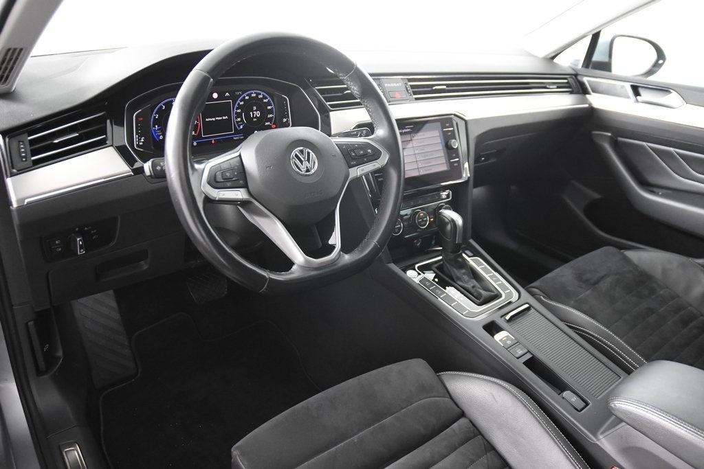Volkswagen Passat Variant 1.5 TSI Elegance *1ste Eigenaar*Le, Auto's, 730 kg, 4 cilinders, 150 pk, Leder