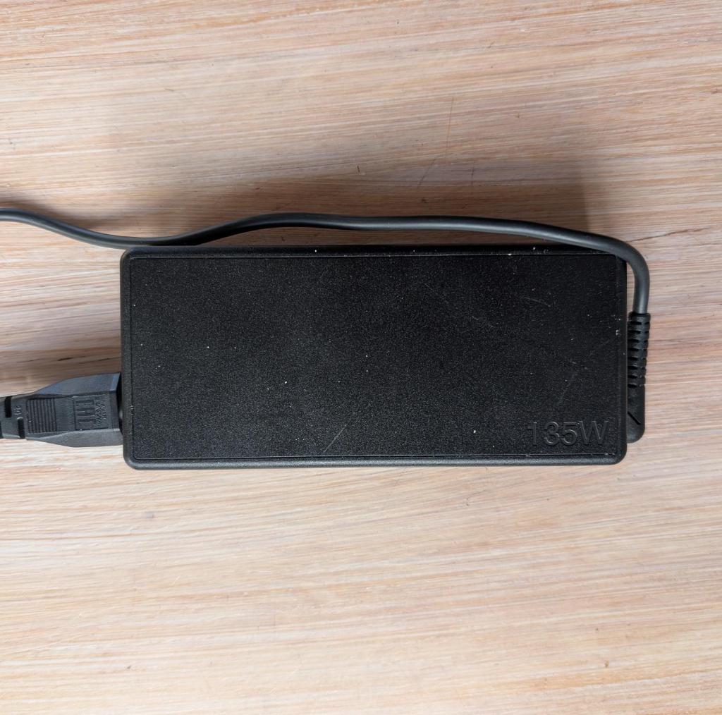 Lenovo 135 watt adapter, Ophalen, Gebruikt, Lenovo origineel