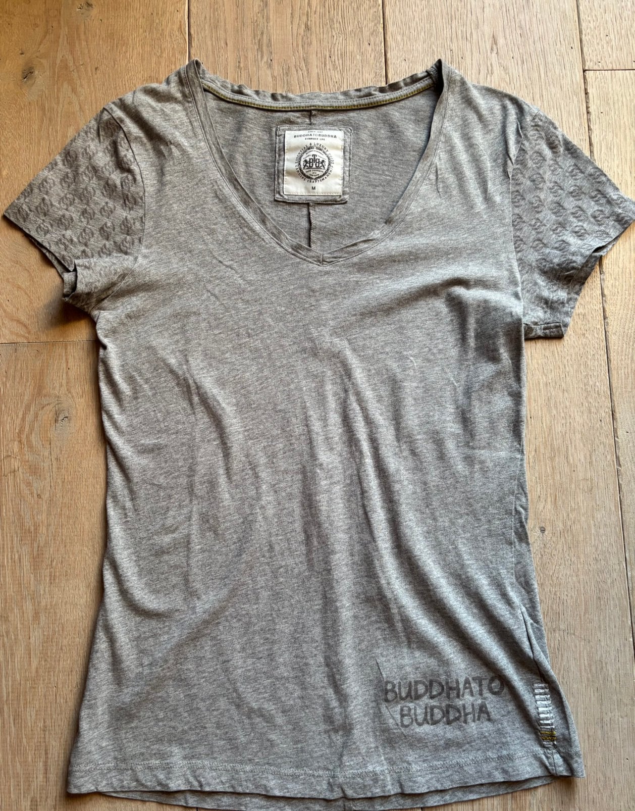 Buddha to Buddha shirt maat  M grijs, Kleding | Dames, Maat 38/40 (M), Ophalen of Verzenden, Korte mouw, Grijs