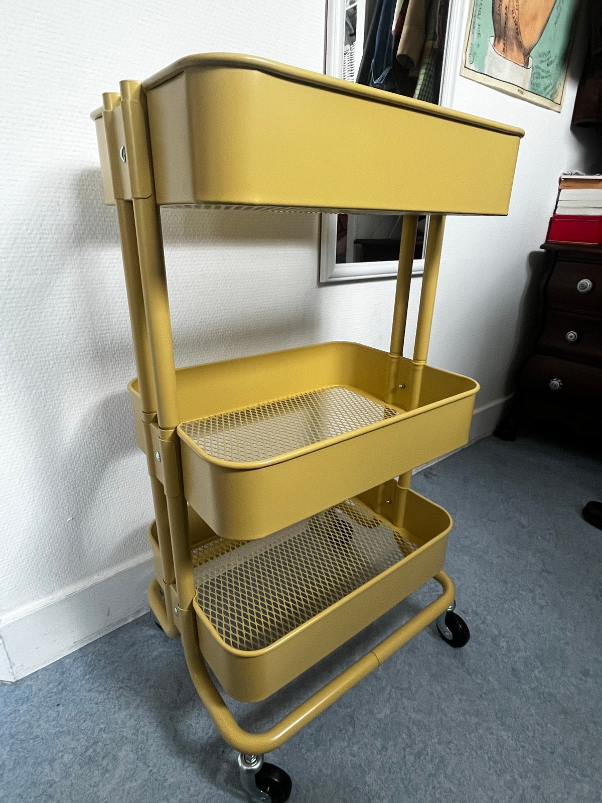 IKEA RÅSKOG roltafel - Zo goed als nieuw, Ophalen, Zo goed als nieuw, Geel, Metaal
