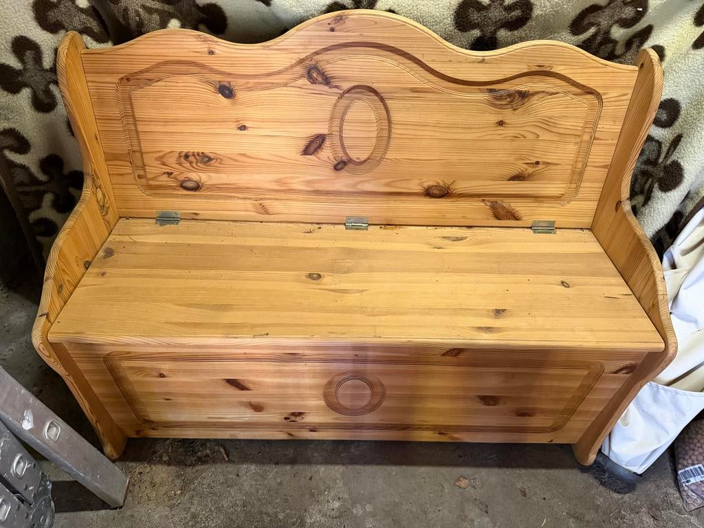 Klepbankje van hout met opbergruimte, Huis en Inrichting, Ophalen, Gebruikt, Twee, Bruin