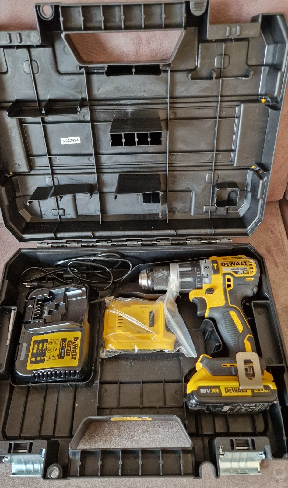 deWalt DCD796D2, Ophalen, Zo goed als nieuw