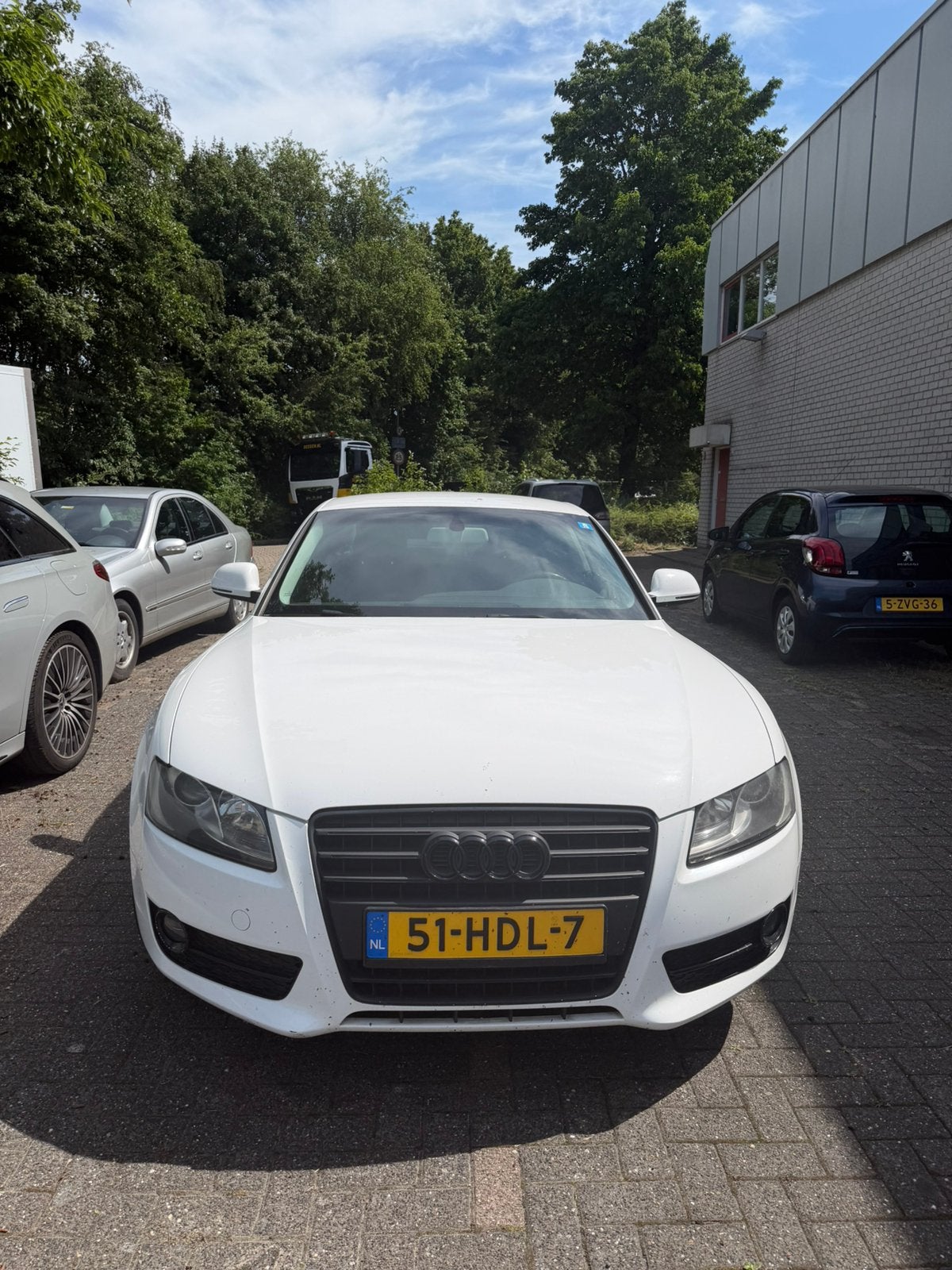 Audi A5 1.8 Tfsi 125KW Coupe 2008 Wit, Auto's, Voorwielaandrijving, 730 kg, 1370 kg, 4 cilinders