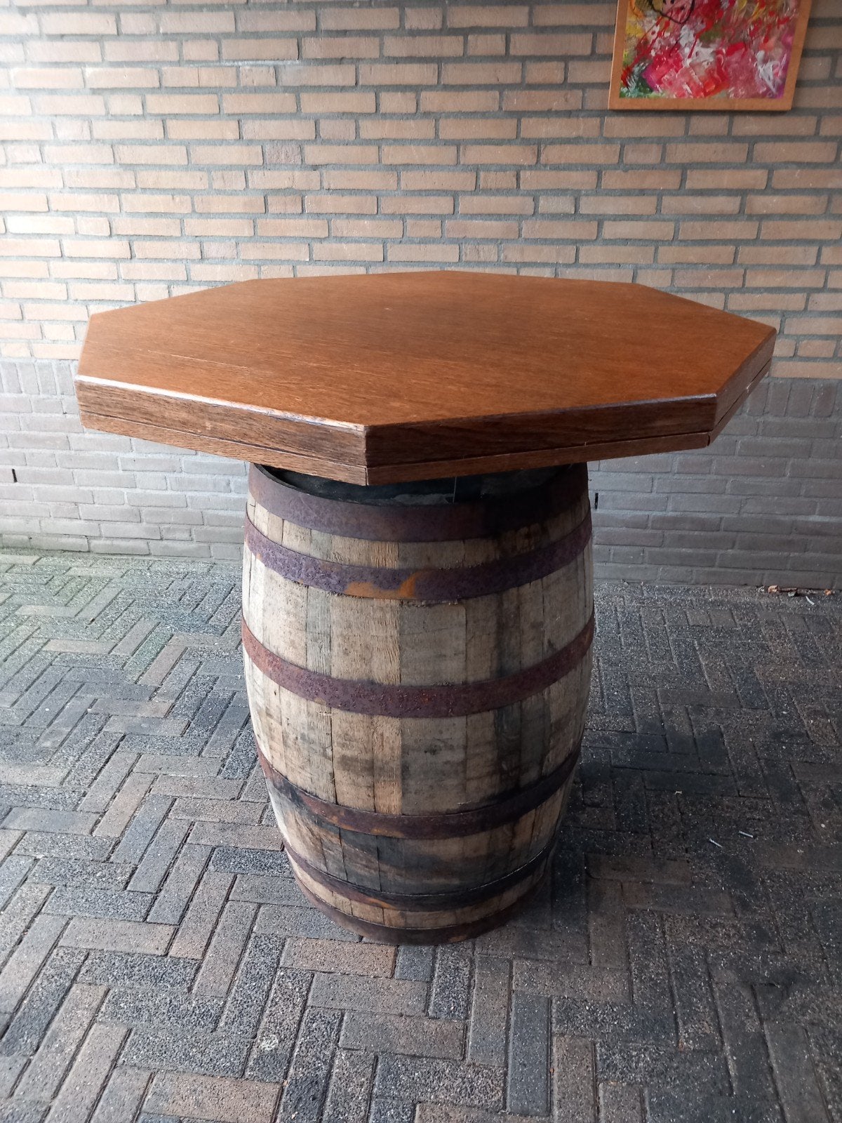 statafel whisky vat, Ophalen