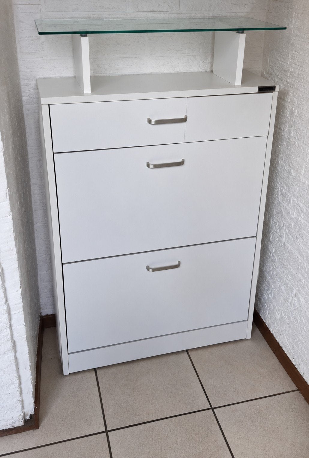 Witte schoenenkast met glazen plank, Ophalen, Gebruikt, Modern