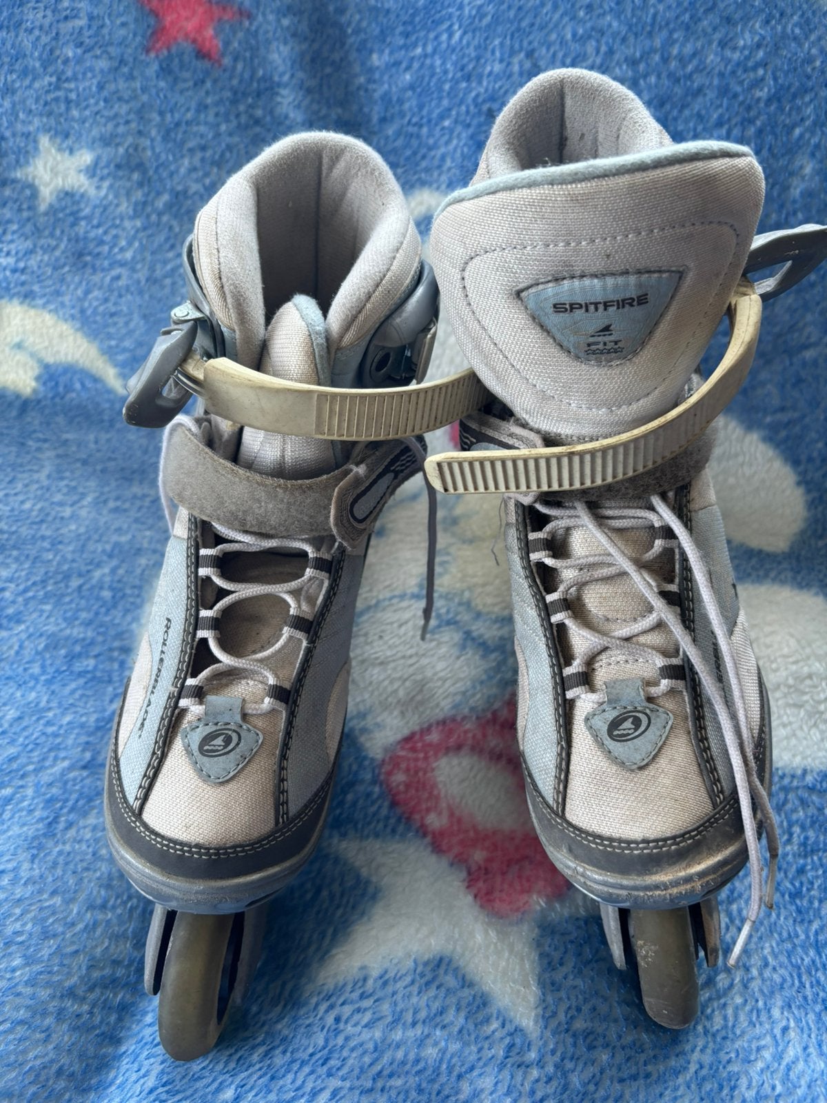 Skeelers merk Rollerblade kinderen verstelbaar nu 10 euro, Ophalen of Verzenden, Verstelbaar, Zo goed als nieuw, Kinderen