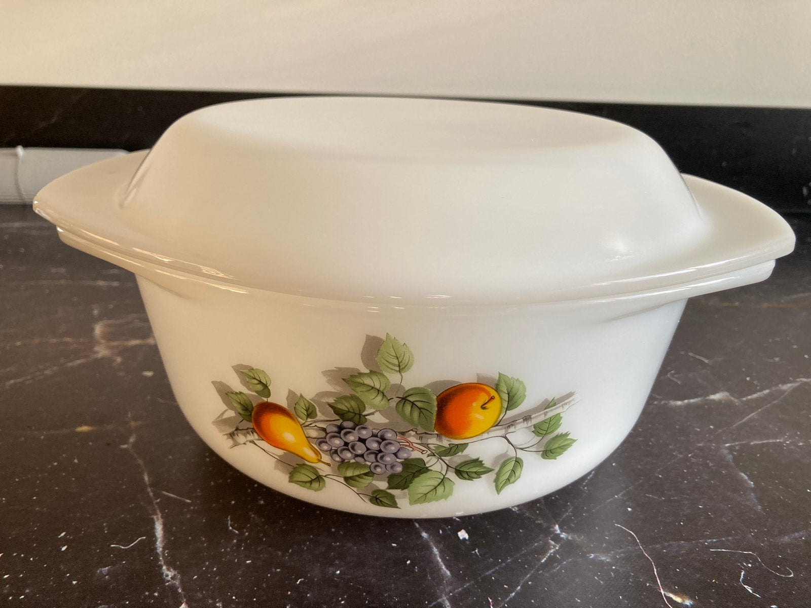 Vintage Arcopal ovenschaal met deksel, Ophalen of Verzenden