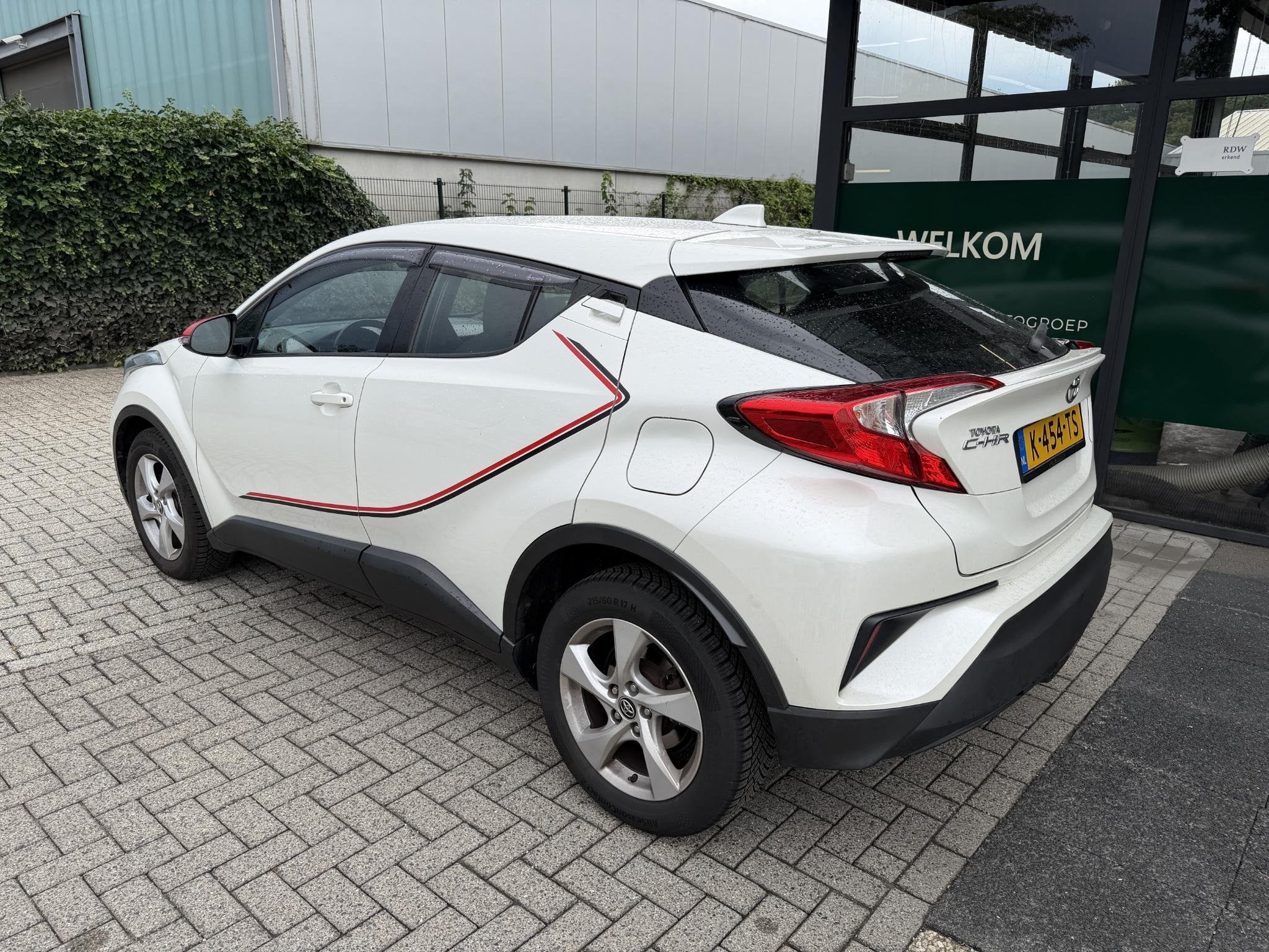 Toyota C-HR 1.2 Dynamic | Navi | Camera | Cruise | Volledig, Auto's, Voorwielaandrijving, Stof, Gebruikt, 4 cilinders
