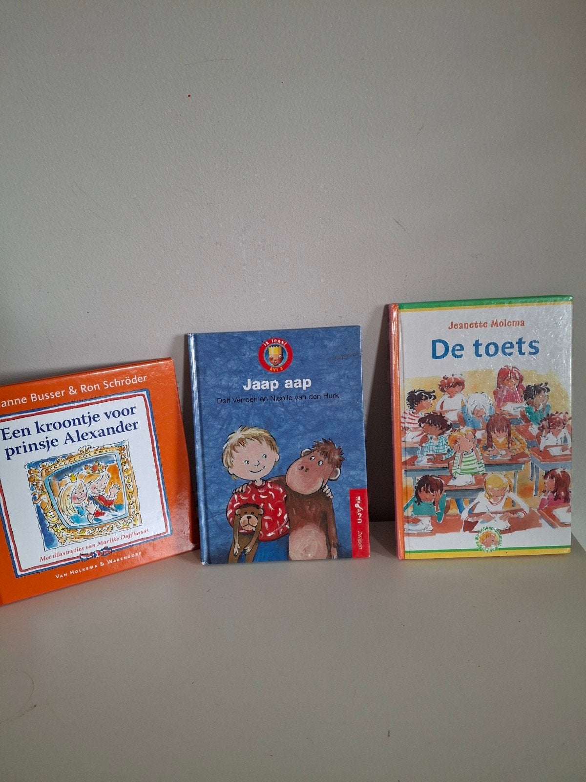3 kinderboeken: Een kroontje, Jaap aap, De toets, Boeken, Ophalen of Verzenden, Gelezen, Diverse auteurs, Fictie algemeen