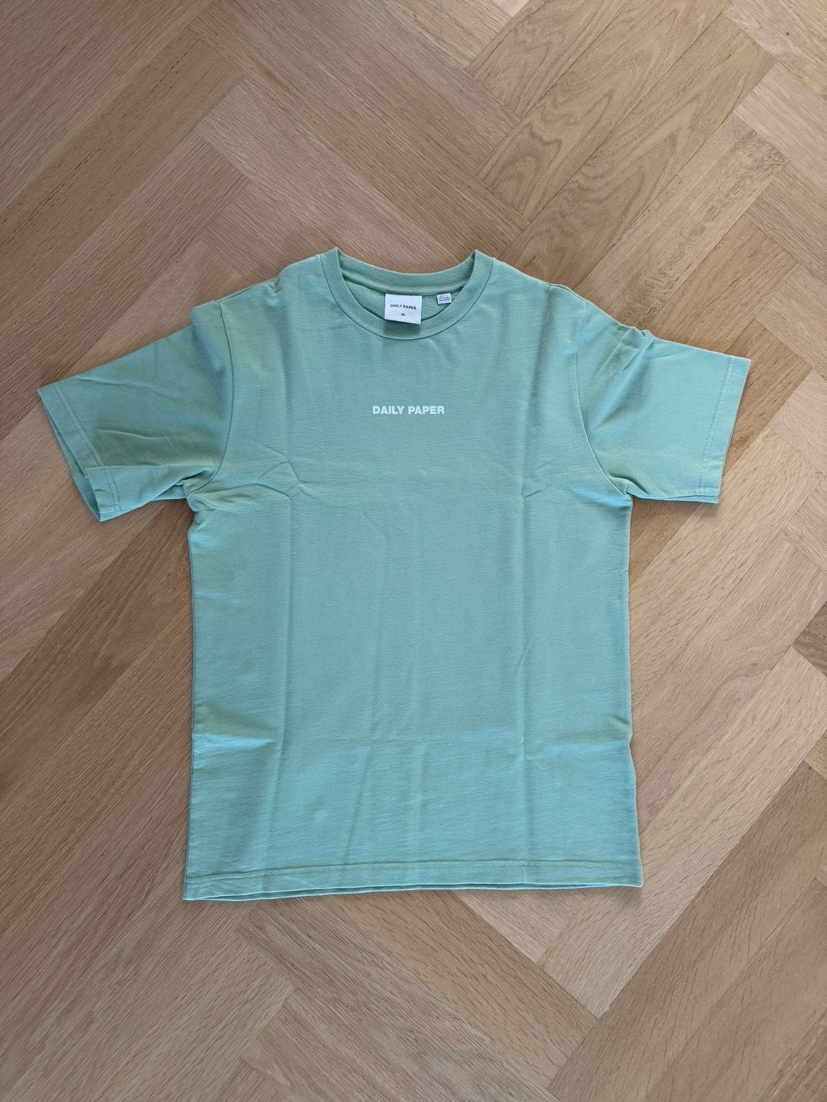 Daily Paper T-shirt Mint Groen Maat XS, Ophalen of Verzenden, Zo goed als nieuw, Maat 46 (S) of kleiner, Groen