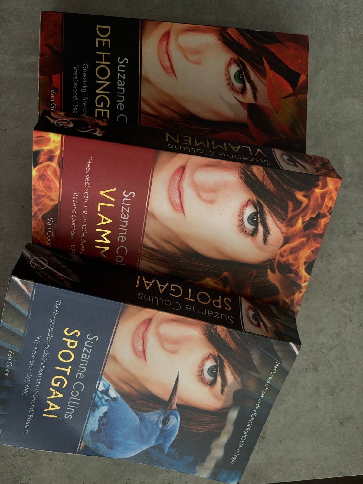 De Hongerspelen Trilogie - Suzanne Collins (3 boeken), Boeken, Ophalen of Verzenden, Gelezen