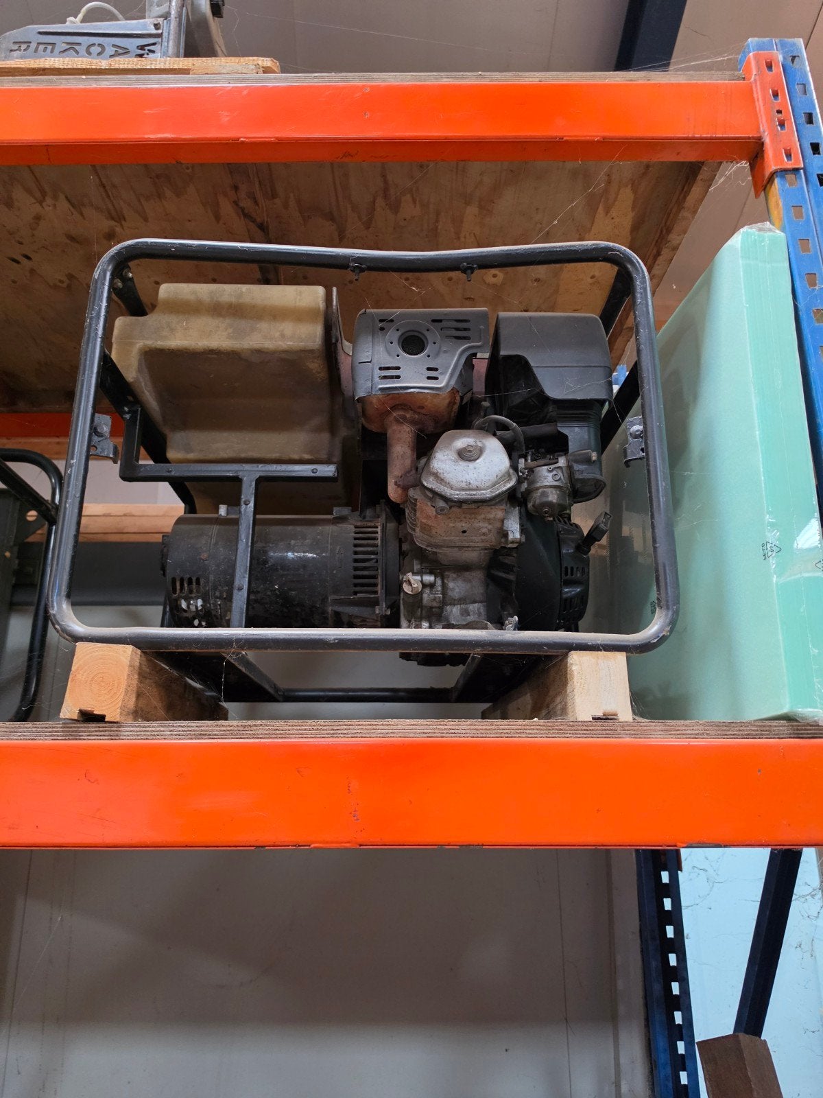 Gebruikte Benzine Generator, Ophalen, Gebruikt, Minder dan 5 kVA, Benzine