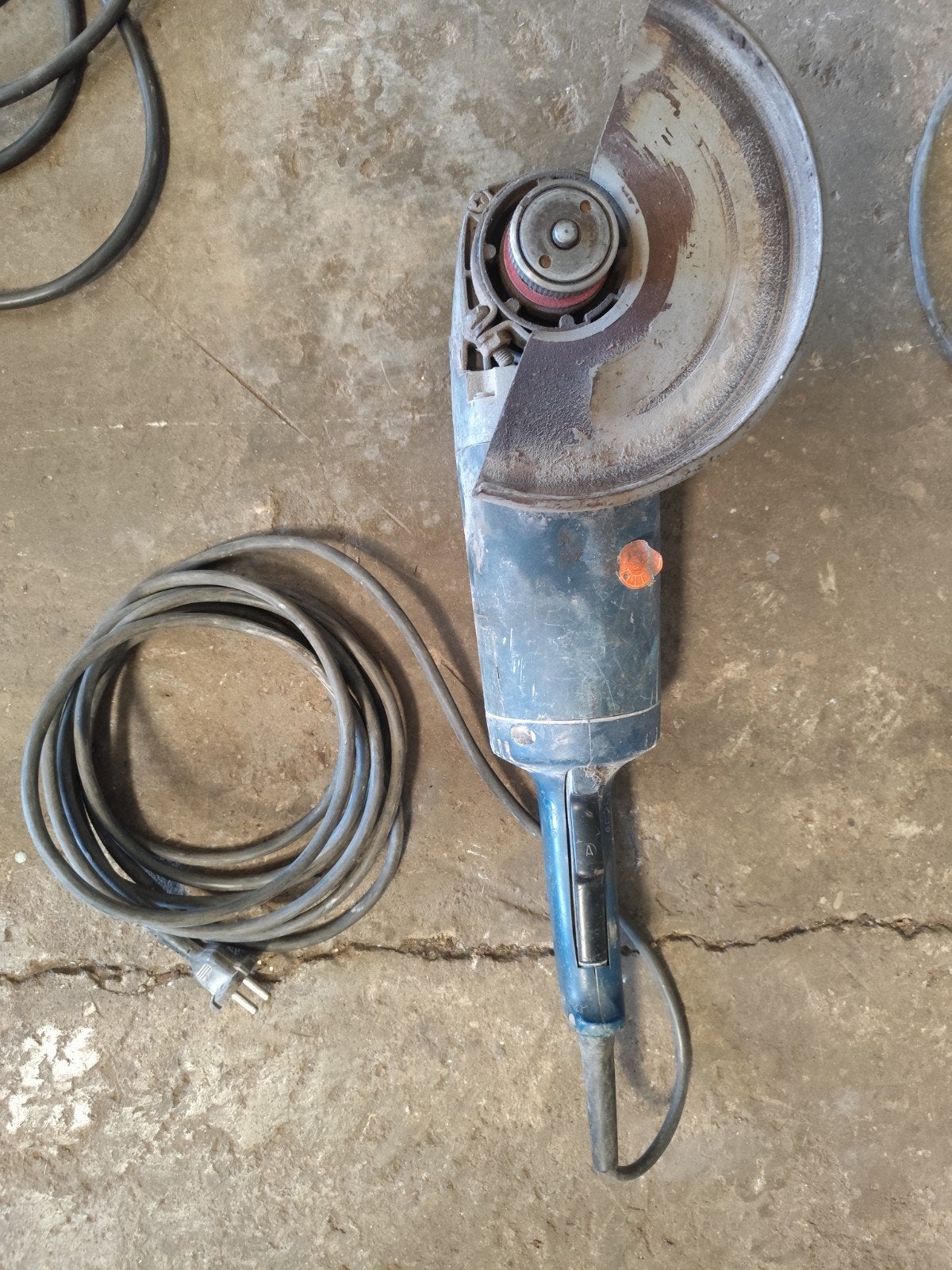 Grote Bosch slijptol GWS 21-230 Haakse slijper, Ophalen of Verzenden, Gebruikt, 1000 watt of meer, Haakse handslijpmachine