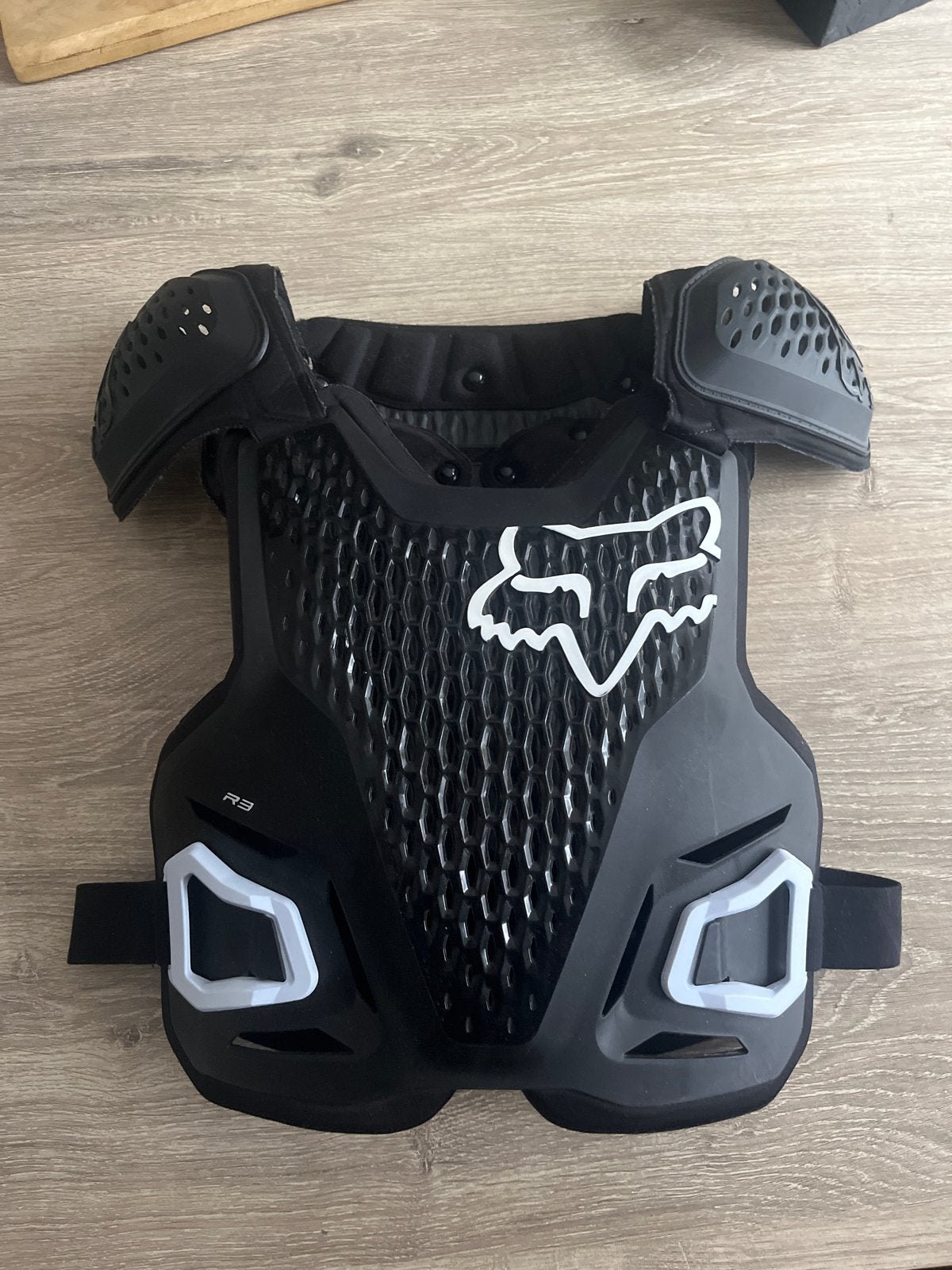 Fox R3 Body Protector S/M, Ophalen of Verzenden, Tweedehands, Heren, Overige typen