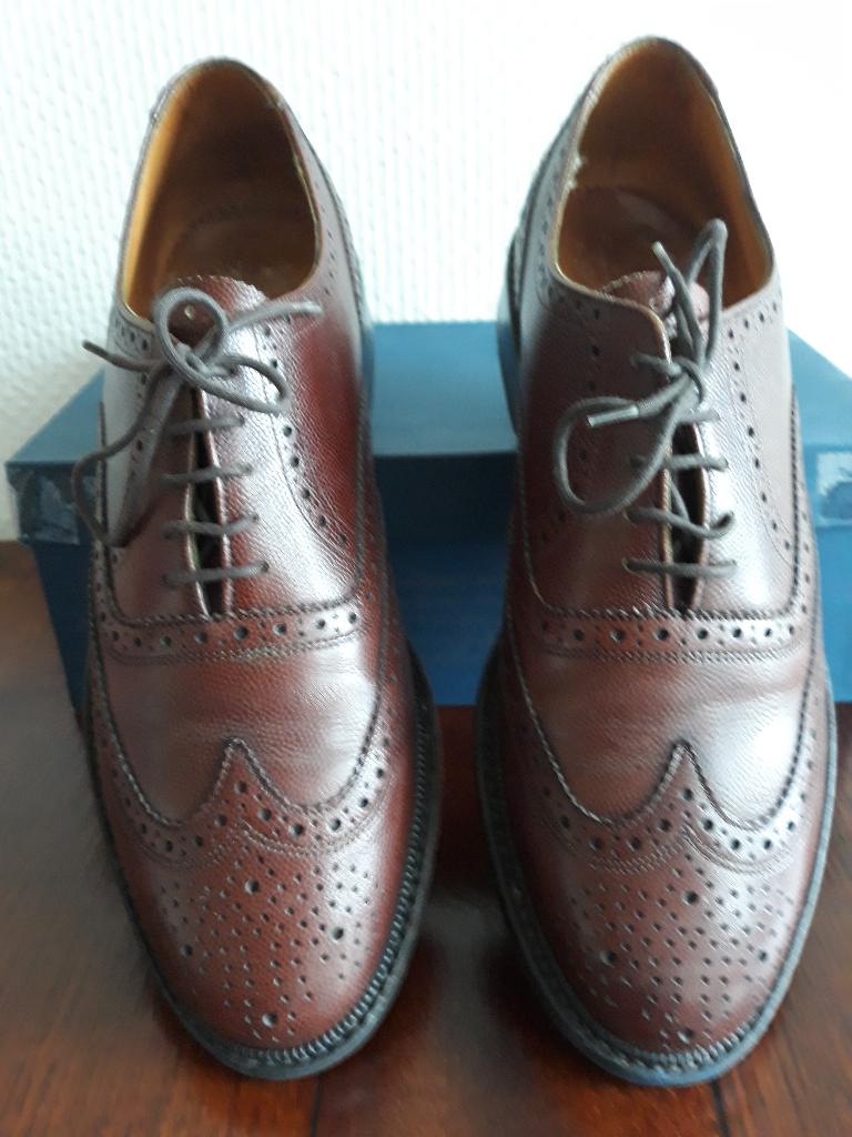 Klassieke v. Bommel herenschoenen, Kleding | Heren, Schoenen, Bruin, Floris van Bommel, Ophalen of Verzenden, Zo goed als nieuw