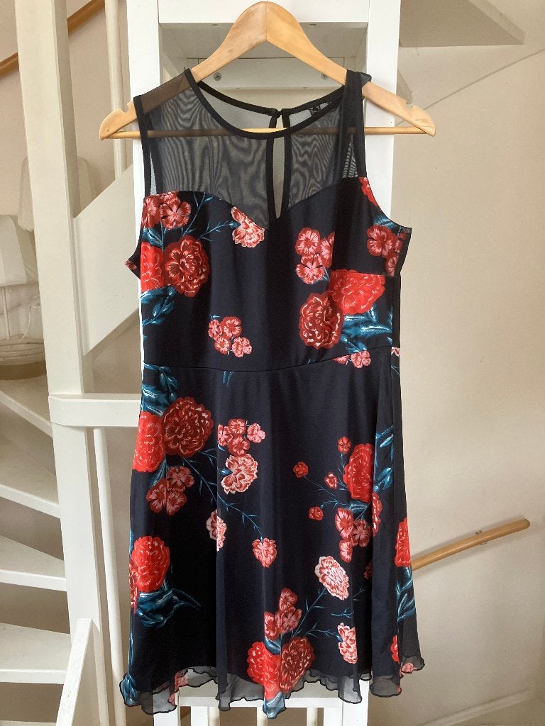 Feestjurk maat 42, Kleding | Dames, Zwart, Maat 42/44 (L), Ophalen of Verzenden, Zo goed als nieuw