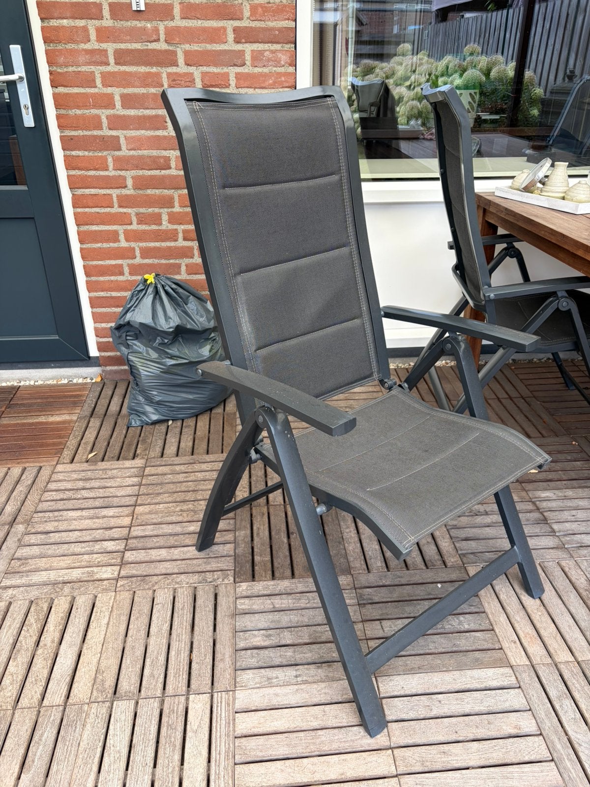 4 tuinstoelen, Ophalen, Gebruikt, Kunststof