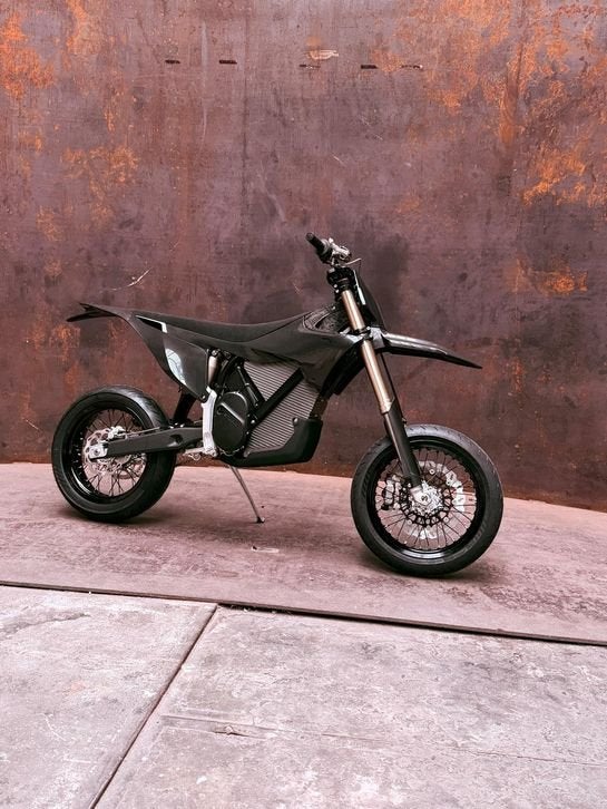 STARK SM SKoll (bj 2026), Motoren, Stark, Bedrijf, Onbekend, STARK