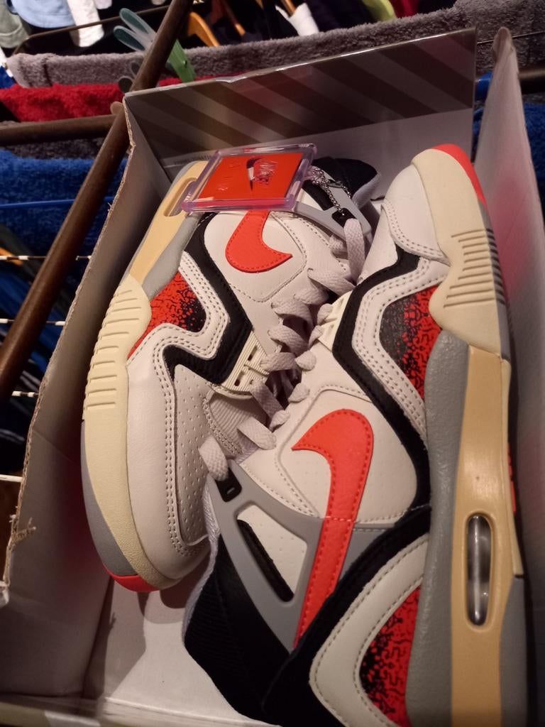 Nike Air Challenge Court II QS Nieuw Maat 38, Ophalen of Verzenden, Nieuw, Nike, Sneakers of Gympen