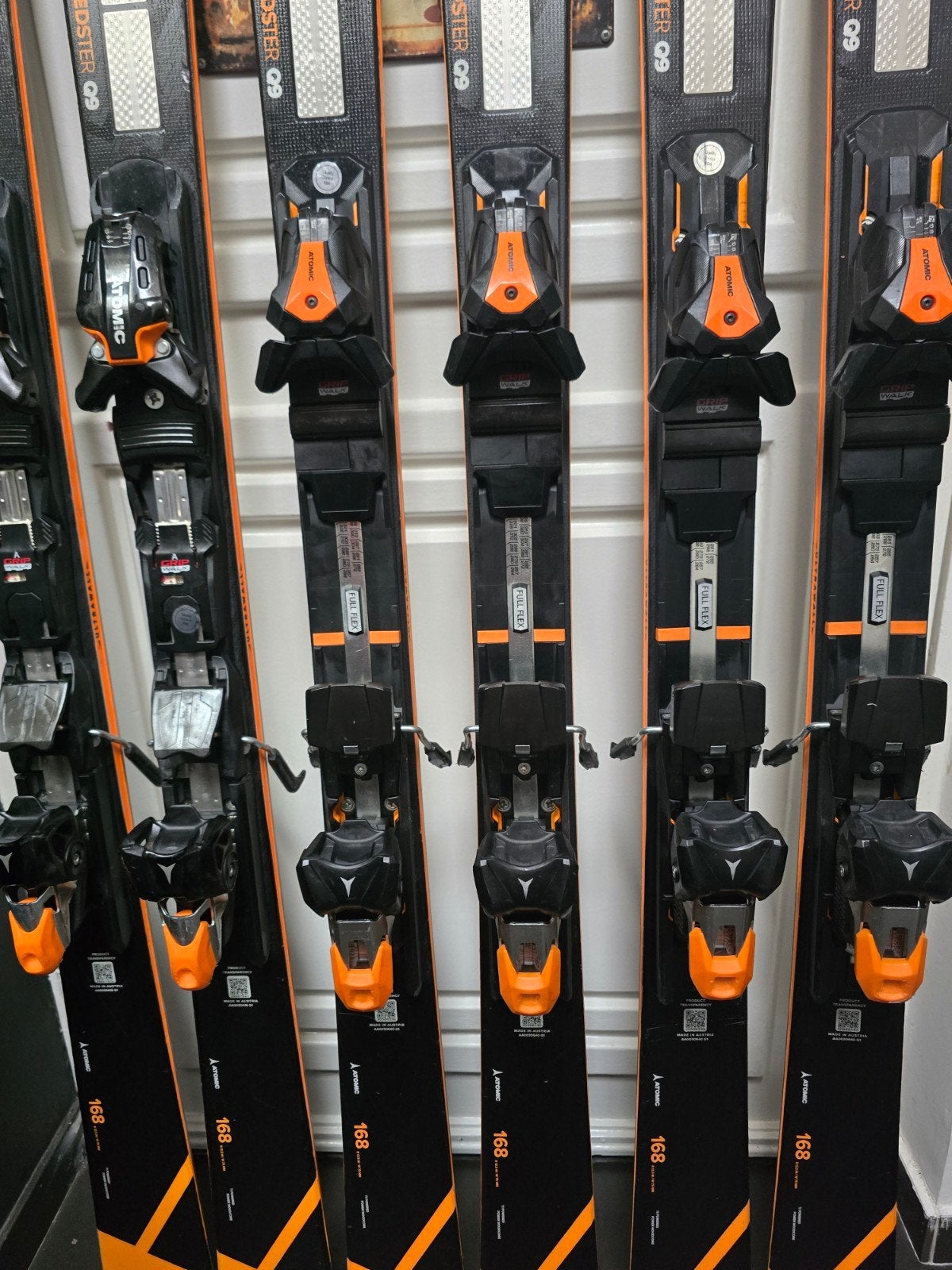 168cm ATOMIC REDSTER Q9 ROVOSHOCK, 160 tot 180 cm, Ophalen of Verzenden, Zo goed als nieuw, Carve