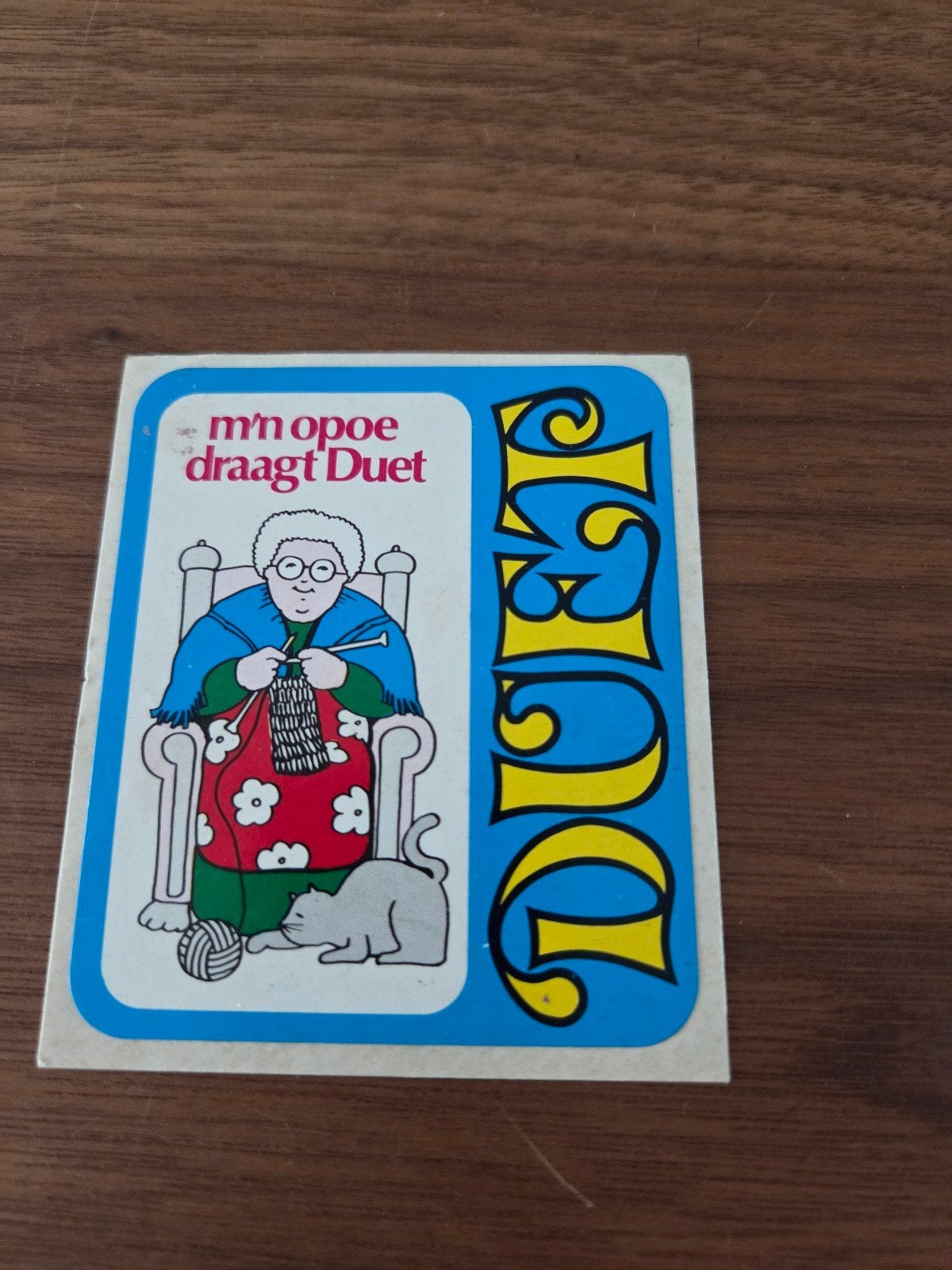 8391 Sticker: M'n Opoe Draagt Duet - Nostalgische Sticker, Verzamelen, Ophalen of Verzenden, Gebruikt, Overige typen