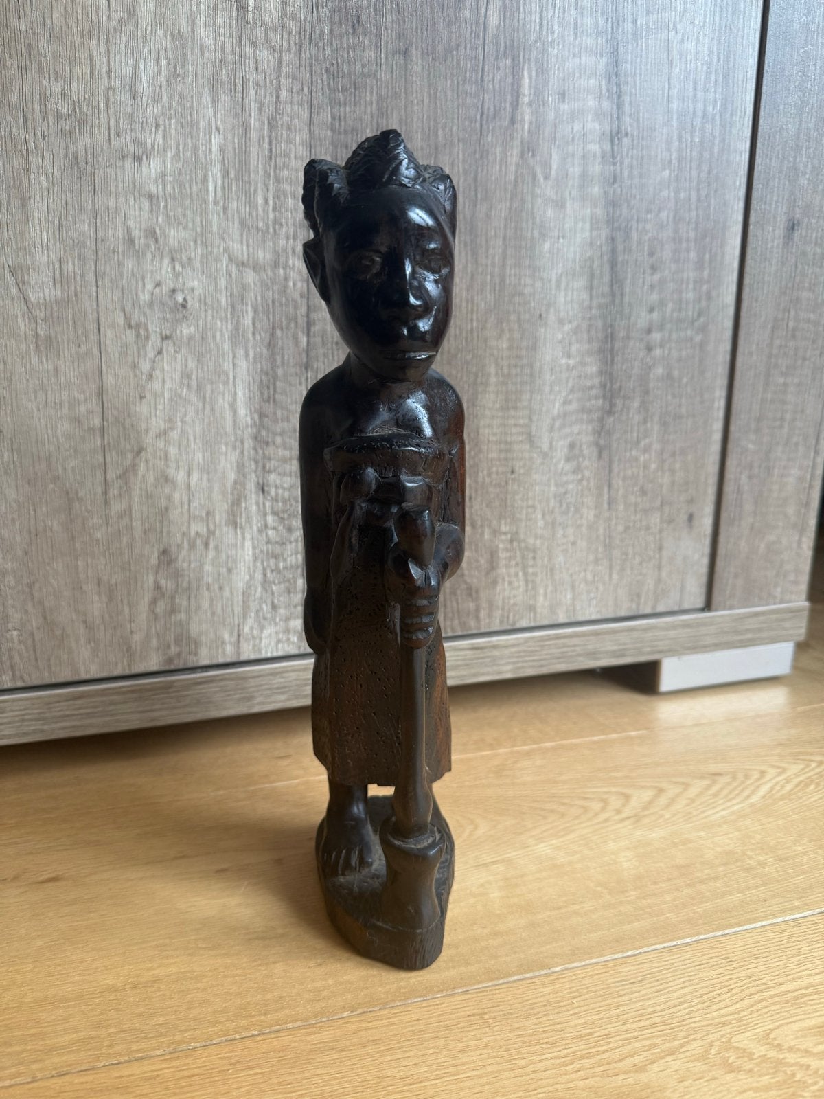Afrikaans houten beeld, Ophalen, Handgemaakt, 20 - 50 cm, Beeld