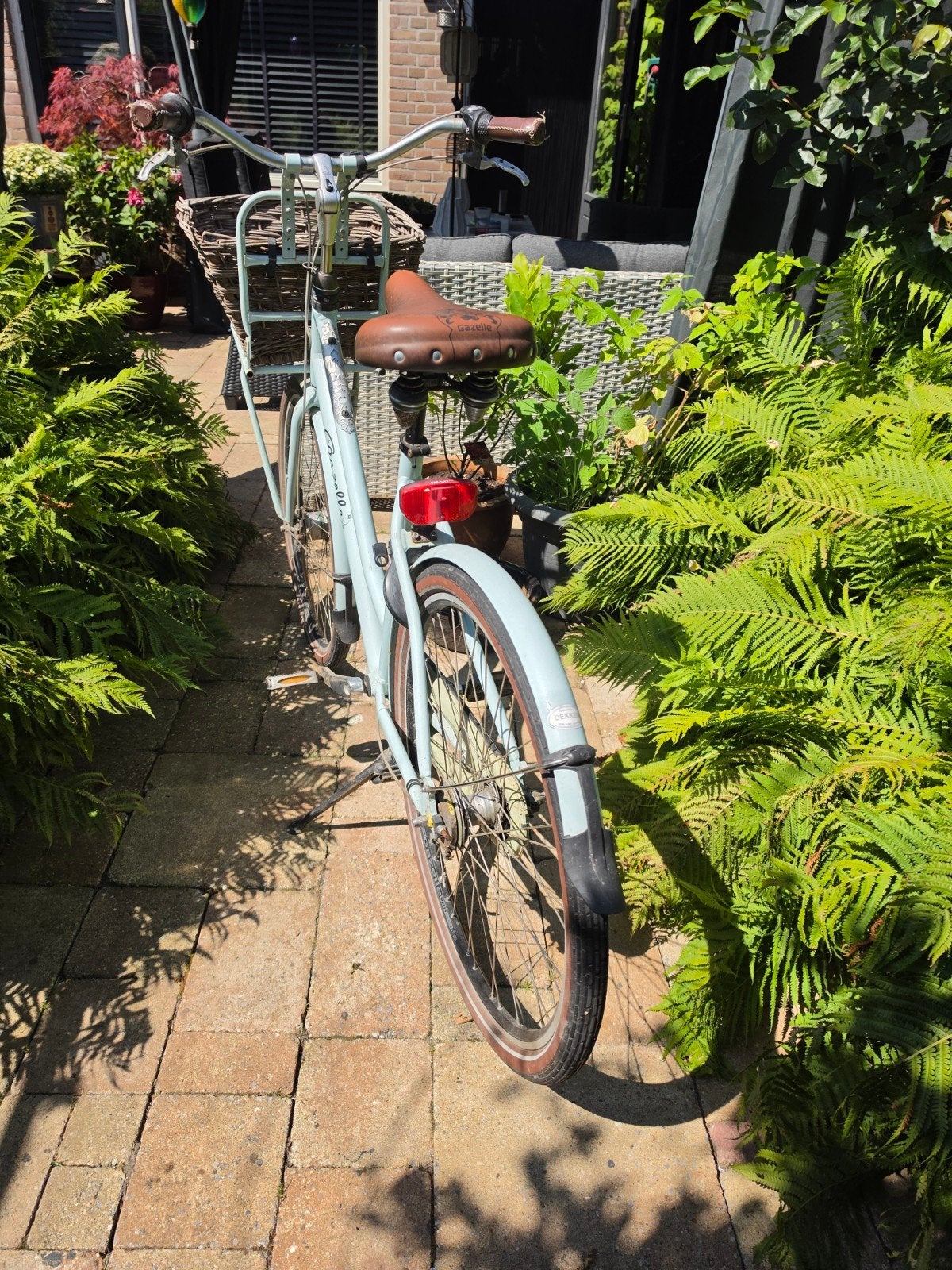Mooie Gazelle damesfiets met mand en drie versnellingen, Fietsen en Brommers, Fietsen | Dames | Damesfietsen, Ophalen, Terugtraprem