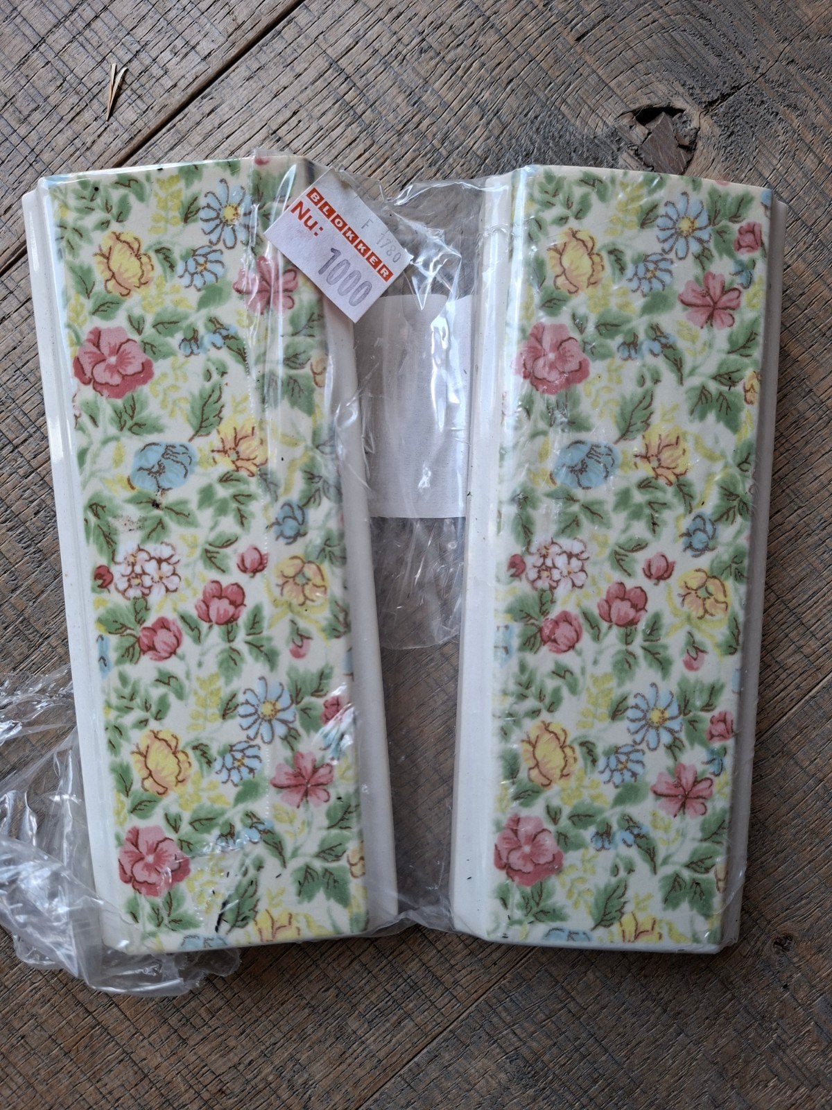 2 nieuwe retro waterbakjes voor de radiator, Ophalen of Verzenden, Huis en Inrichting