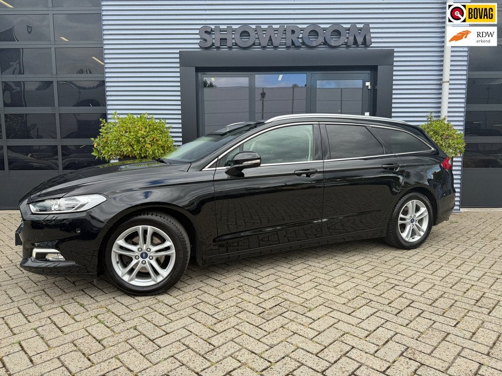 Ford Mondeo Wagon 1.5 Titanium Automaat|Cruise|Stoelverwarmi, Auto's, Ford, 15 km/l, 4 cilinders, Mondeo, Zwart