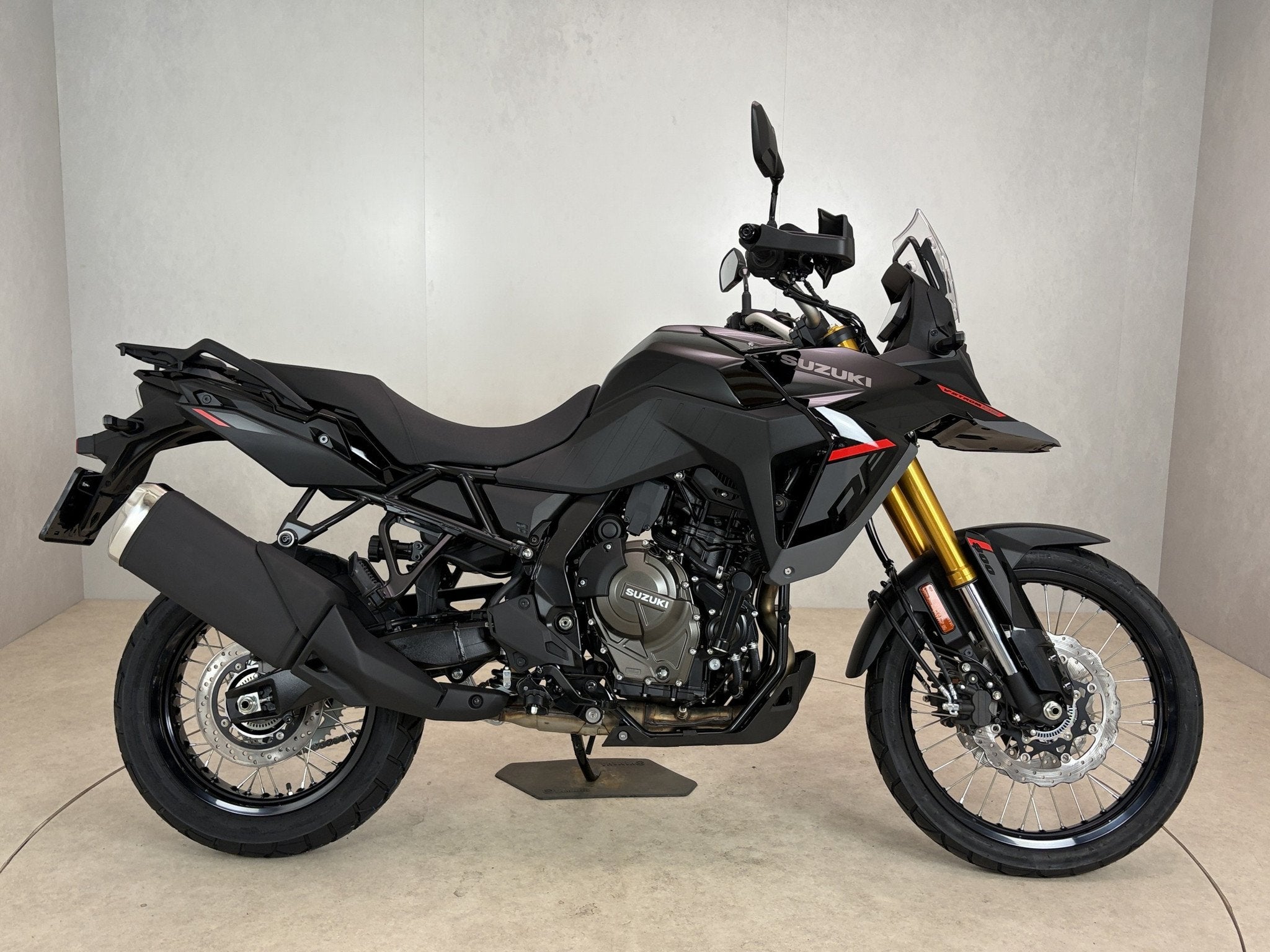 Suzuki V-Strom 800DE (bj 2026), Lange Dreef 12
4131NH  Vianen, NL, Suzuki, Nieuw, Bedrijf