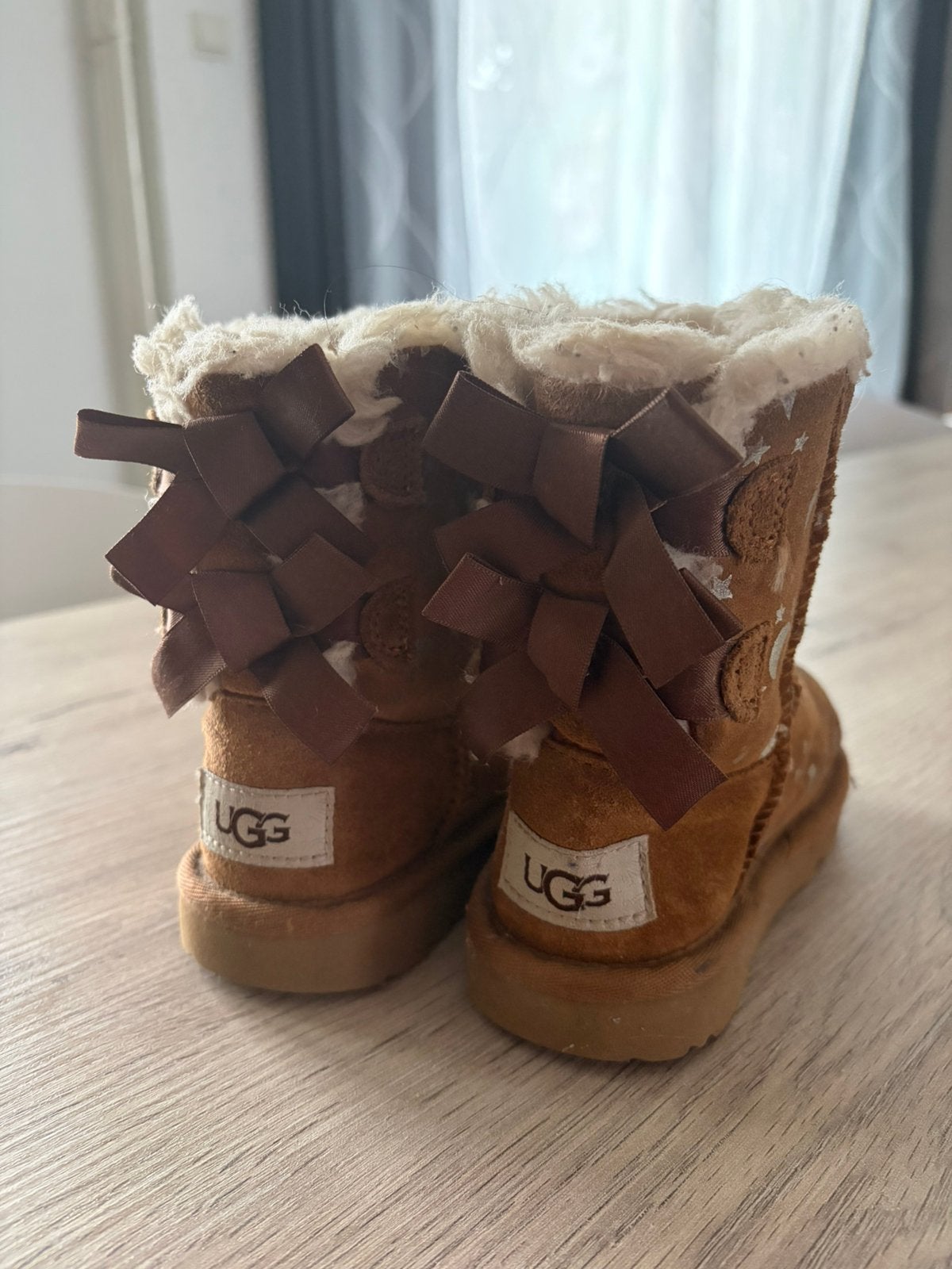 Kinder UGG maat 25, Ophalen, Meisje, Gebruikt, Schoentjes