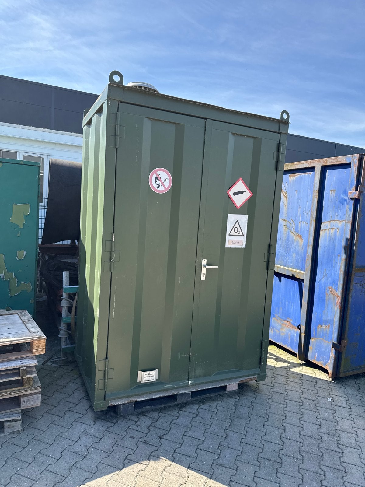 Anlag gasflessen opslagunit / zuurstofflessen – milieu unit, Ophalen, Anlag international, Ntb, Kauwenhoven 40 lunteren.