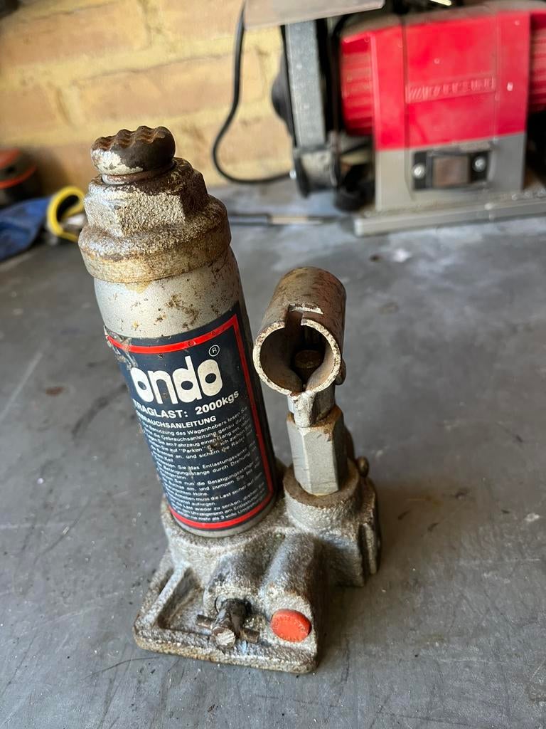Auto krik, Ophalen, Zo goed als nieuw, Hydraulisch, Garagekrik