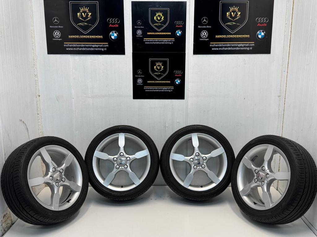 Org. Seat Altea 225/45R17 velgen set met zomerbanden 5x112, Auto-onderdelen, Banden en Velgen, Gebruikt, Banden en Velgen, 17 inch